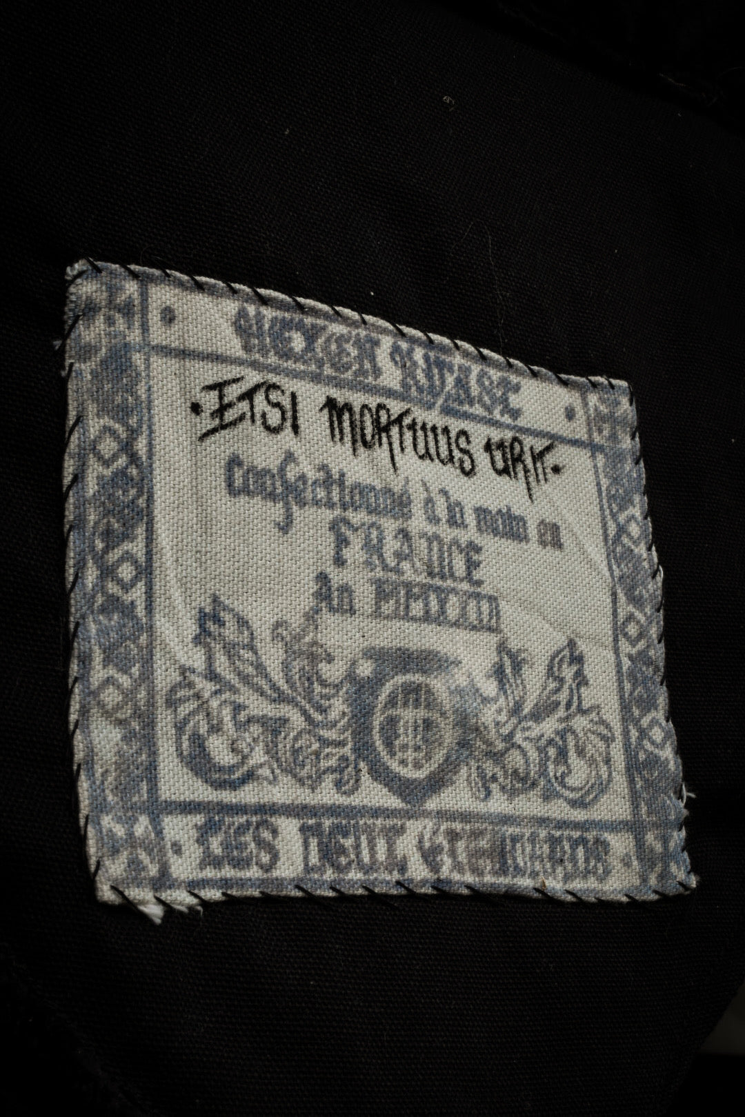 - BANNIÈRE - Etsi Mortuus Urit ! - VELOURS NOIR